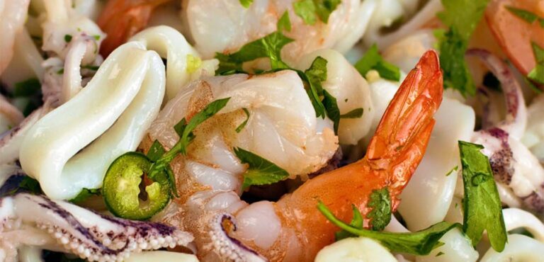 Как приготовить морской коктейль